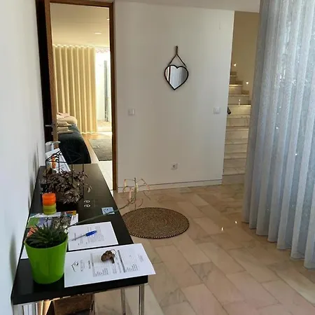 빌라 Moradia Com Jaccuzzi E Sky View